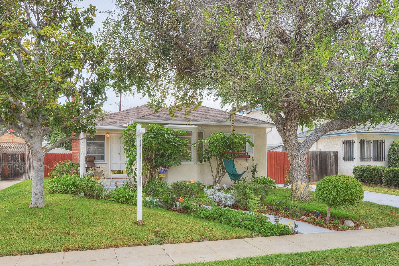 <b>SOLD OVER ASKING, MULTIPLE OFFERS</b><br>3850 Bledsoe Ave<br>Culver City<br>Offered at $899,000